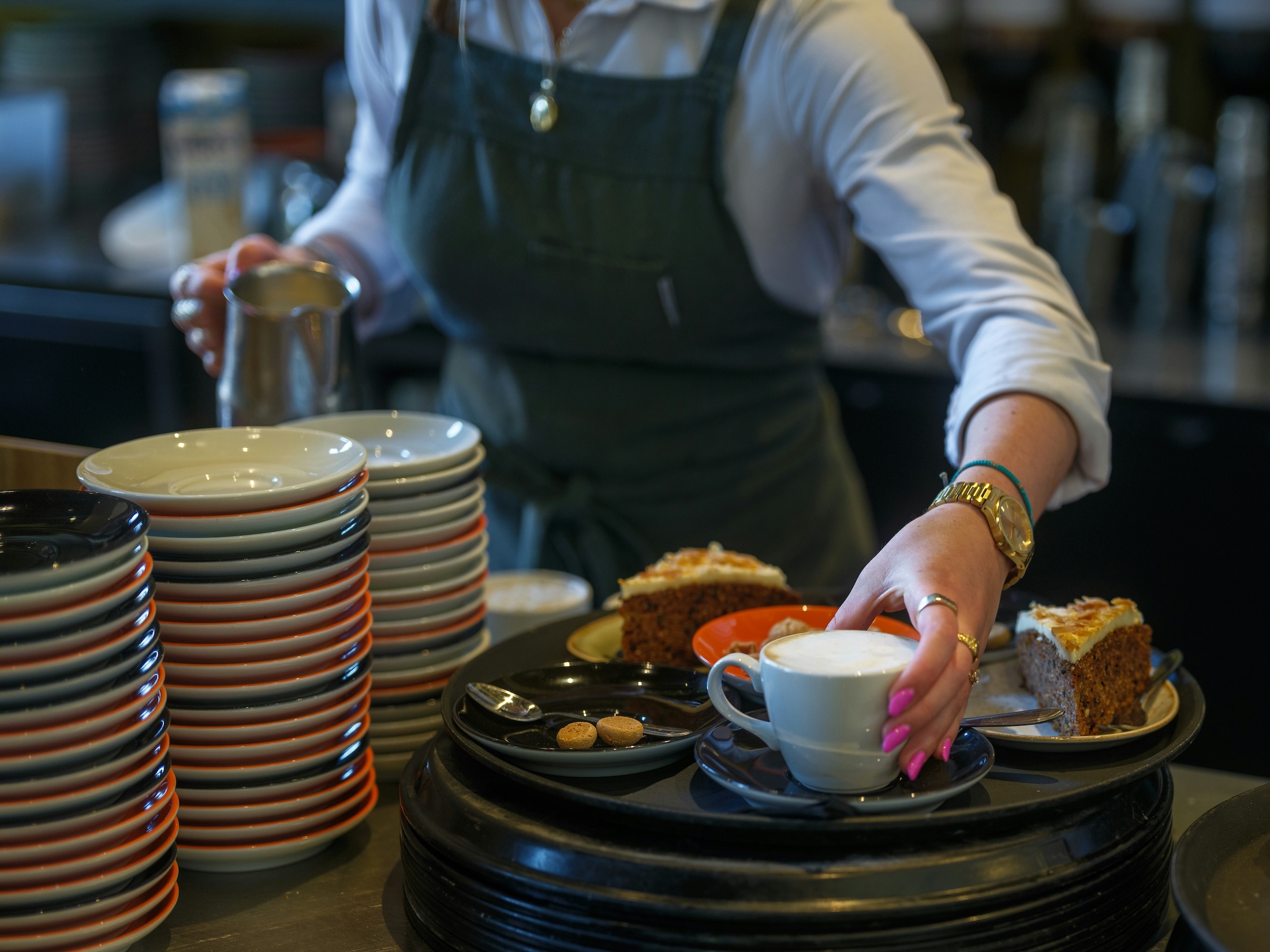 waitress 1